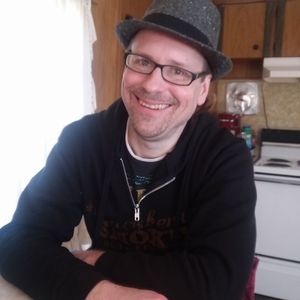 Meet your Posher, Christopher